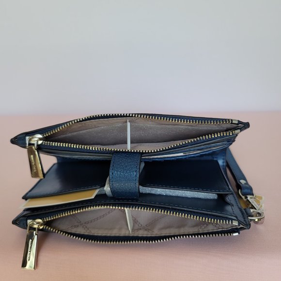 MICHAEL KORS Jet Set Double Zip Pebbled Leather Wristlet-River Blue 🎈$114.⭐ - Picture 8 of 16